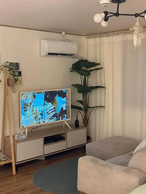 Seoul Station - 1 Minute Away - Cozy Houseアパートメント 0*,